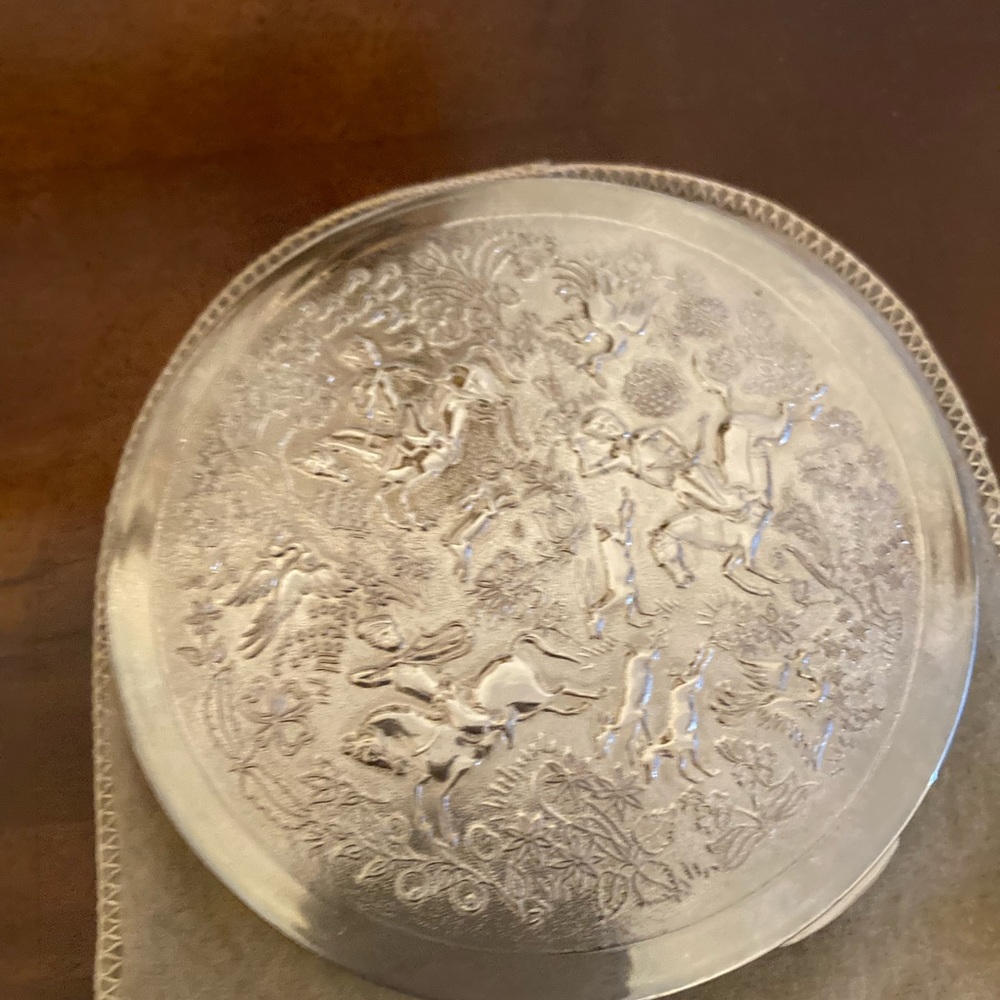 Silver Compact - image 6